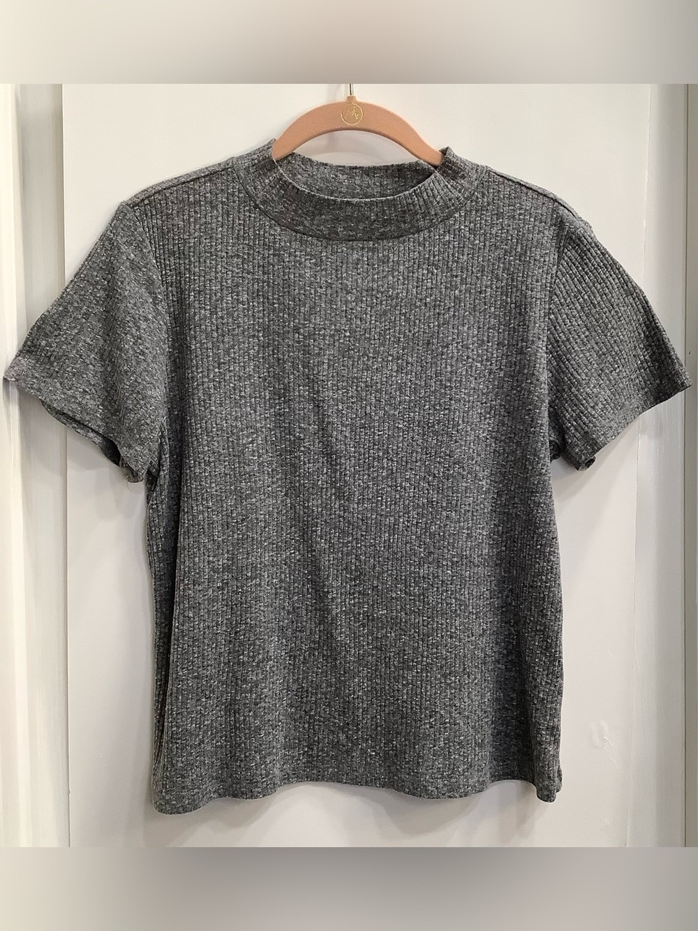Abound Heathered Gray Ribbed Short-Sleeve Crew Top